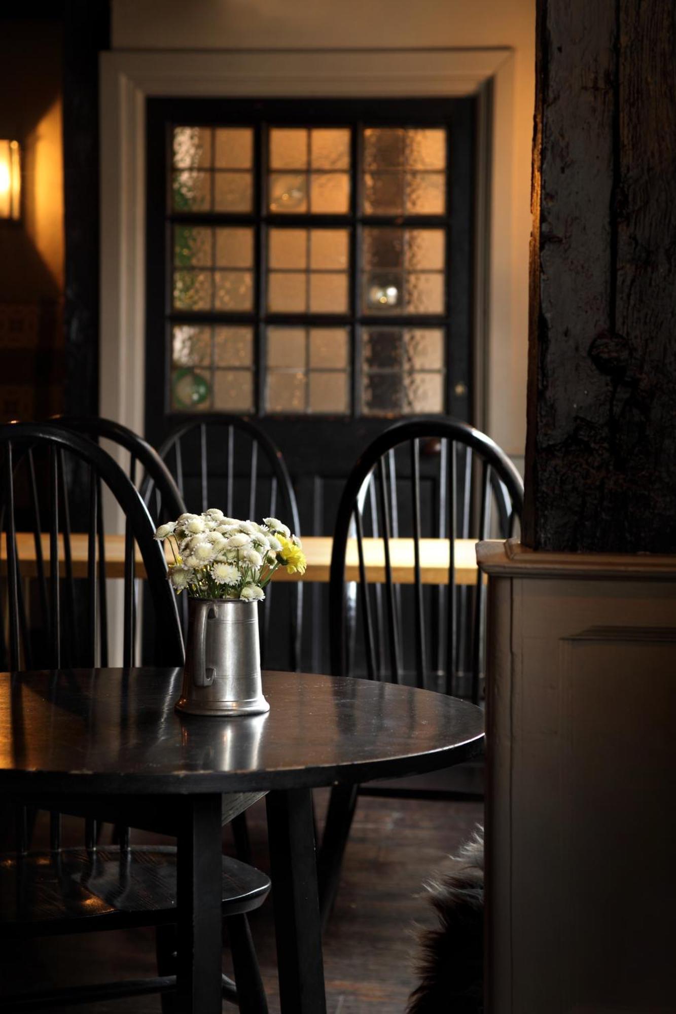 The Crown Amersham Exterior foto